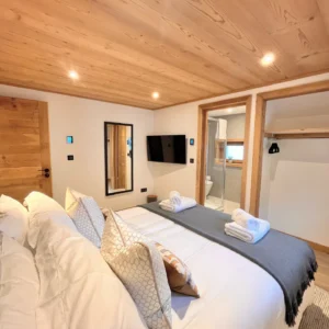 morzine chalet peter pan bedroom and en suite